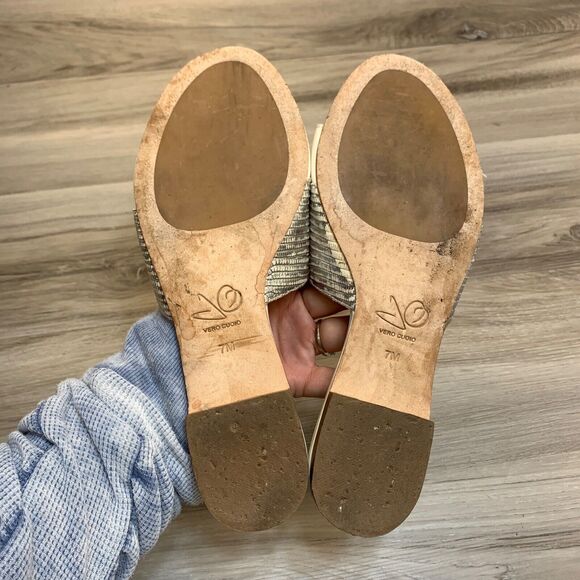 Joan Oloff Womens 7M Leather Slip On Slide Sandals White Silver Ring Accent - Picture 7 of 11